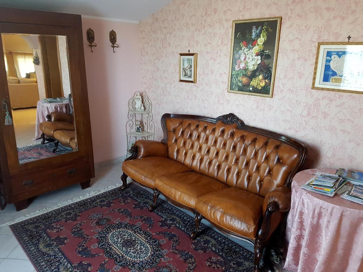 Апартаменты Casa Adriana Пенне Экстерьер фото